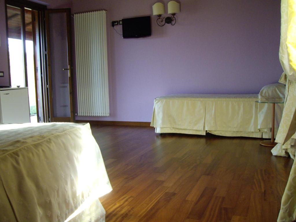 Agriturismo Il Borgo Degli Ulivi Roseto Degli Abruzzi Quarto foto